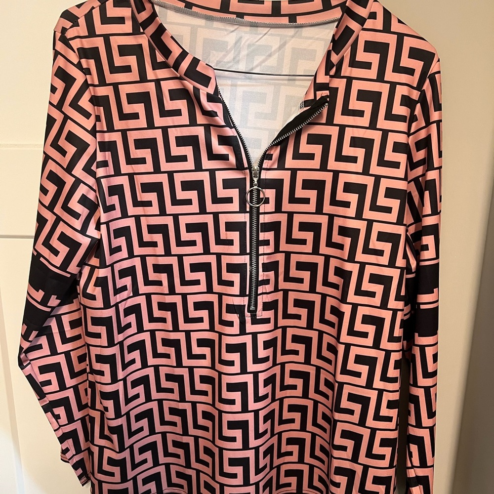 Fendi like Boutique Top size 2xl